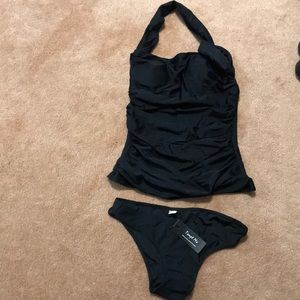 Black tankini with bottoms